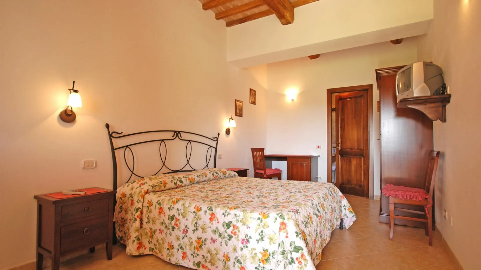 Фермерский дом Saturnia Pian Di Cataverna Италия