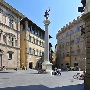 Apartamento Tornabuoni Apartment- Hosted By Sweetstay, Florencia