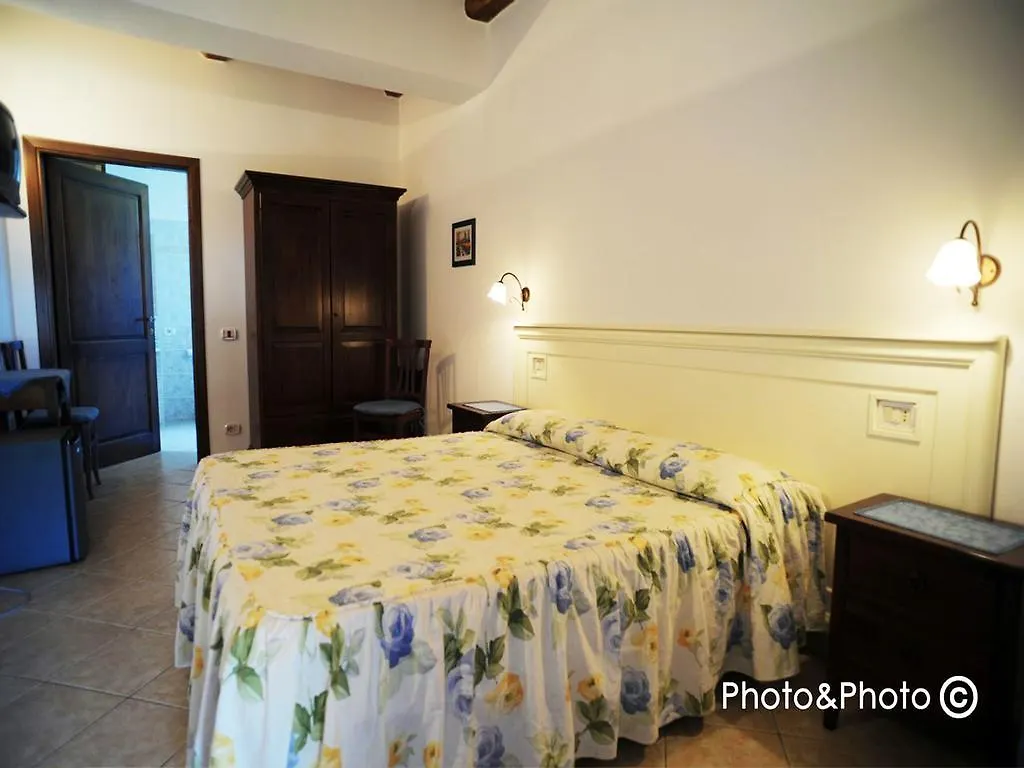 Saturnia Pian Di Cataverna 0*,  Olaszország